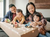 Fique em Casa com Seus Filhos, a Gente Se Ajuda