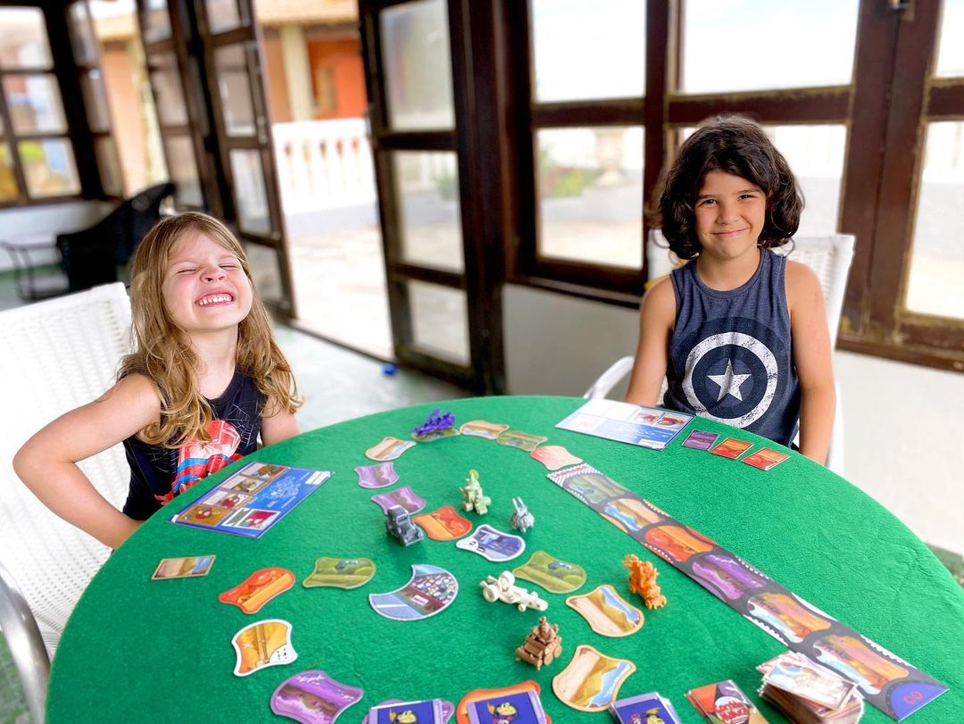 Corrida Maluca - Jogo de Tabuleiro - Galápagos Jogos (em português)