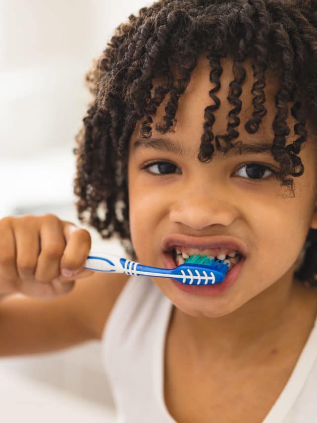 5 dicas para a hora de escovar os dentes